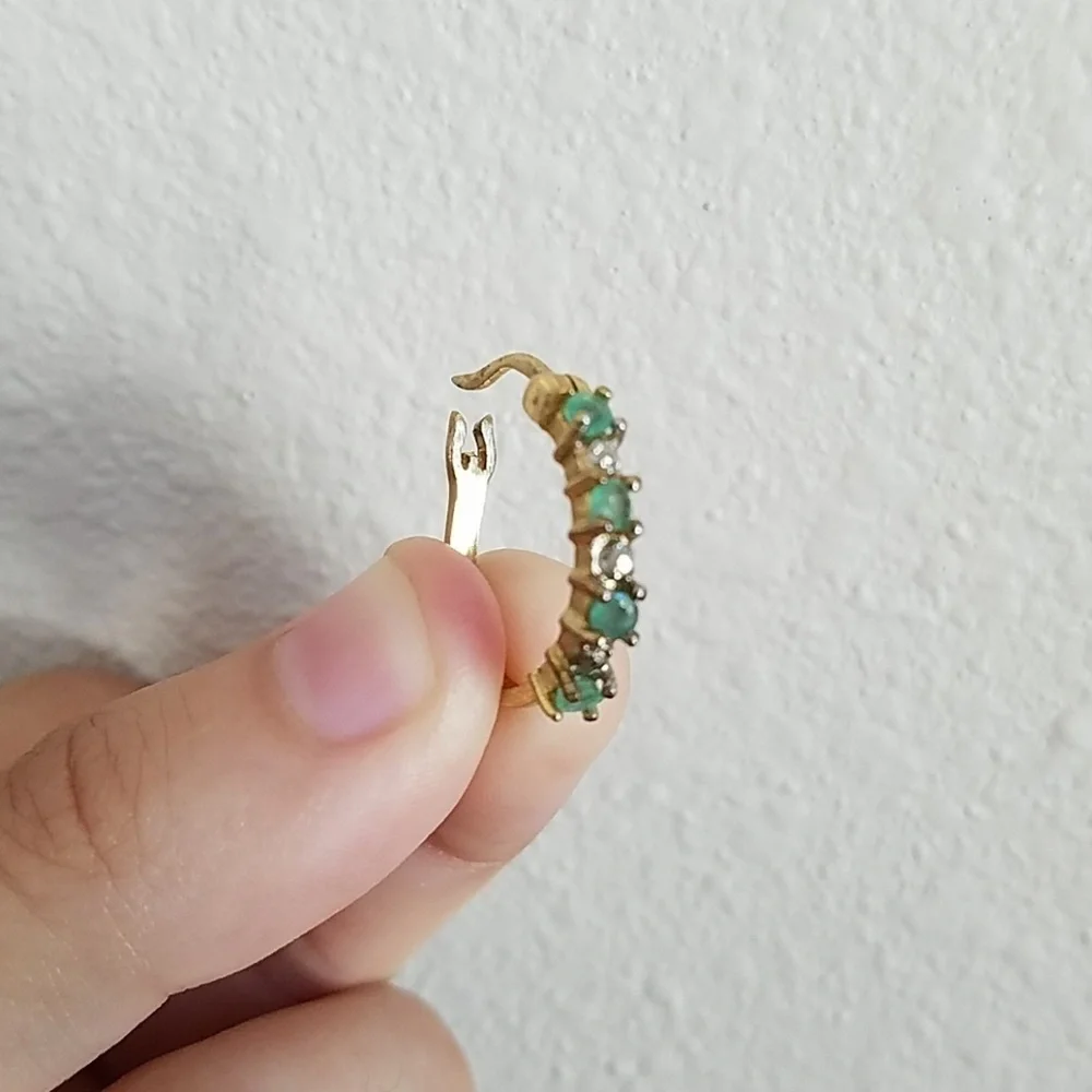 Sterling Silver and Green Gemstone Earrings - Picture 6 of 8